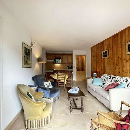 T3 Avec Balcon Ensoleille Et Parking A Serre Chevalier - Fr-1-330e-115 *
